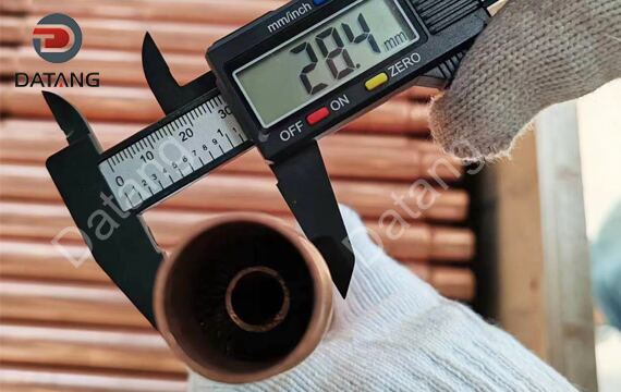 Internally finned tube base tube outer diameter detection