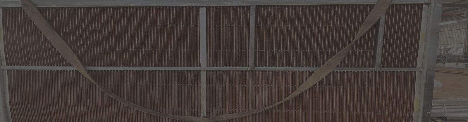Full Copper Tube Radiator for Mining Heavy Trucks and Komatsu Banner